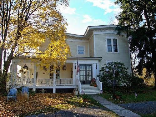 Finger Lakes Bed And Breakfast Penn Yan Luaran gambar